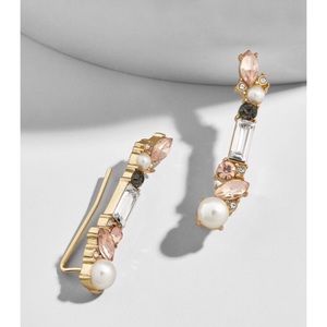 Bauble Bar Renee ear crawler